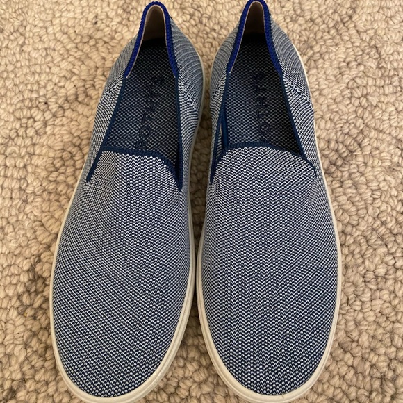 rothys coast sneaker